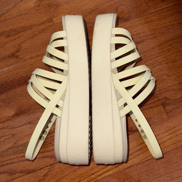 Crocs Wedges - Picture 3 of 4